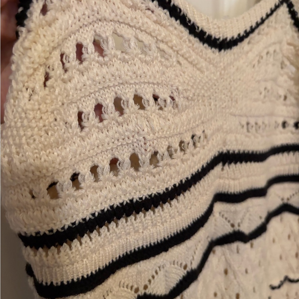 RIHOAS Cream Knit Top with Black Stripe Detail - Picture 7 of 10